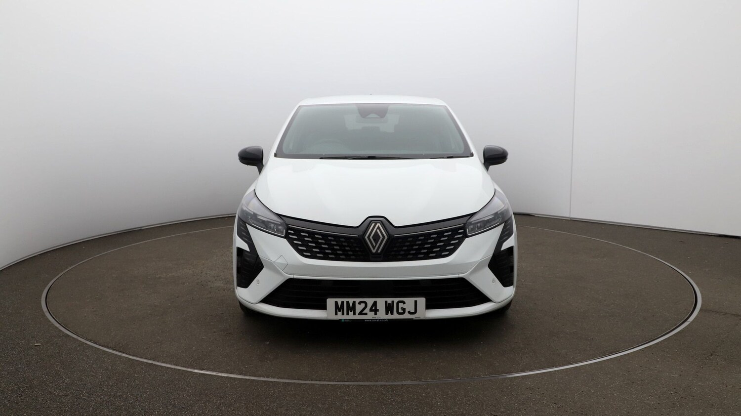 Used Renault Clio for sale - 76811214: Photo 32