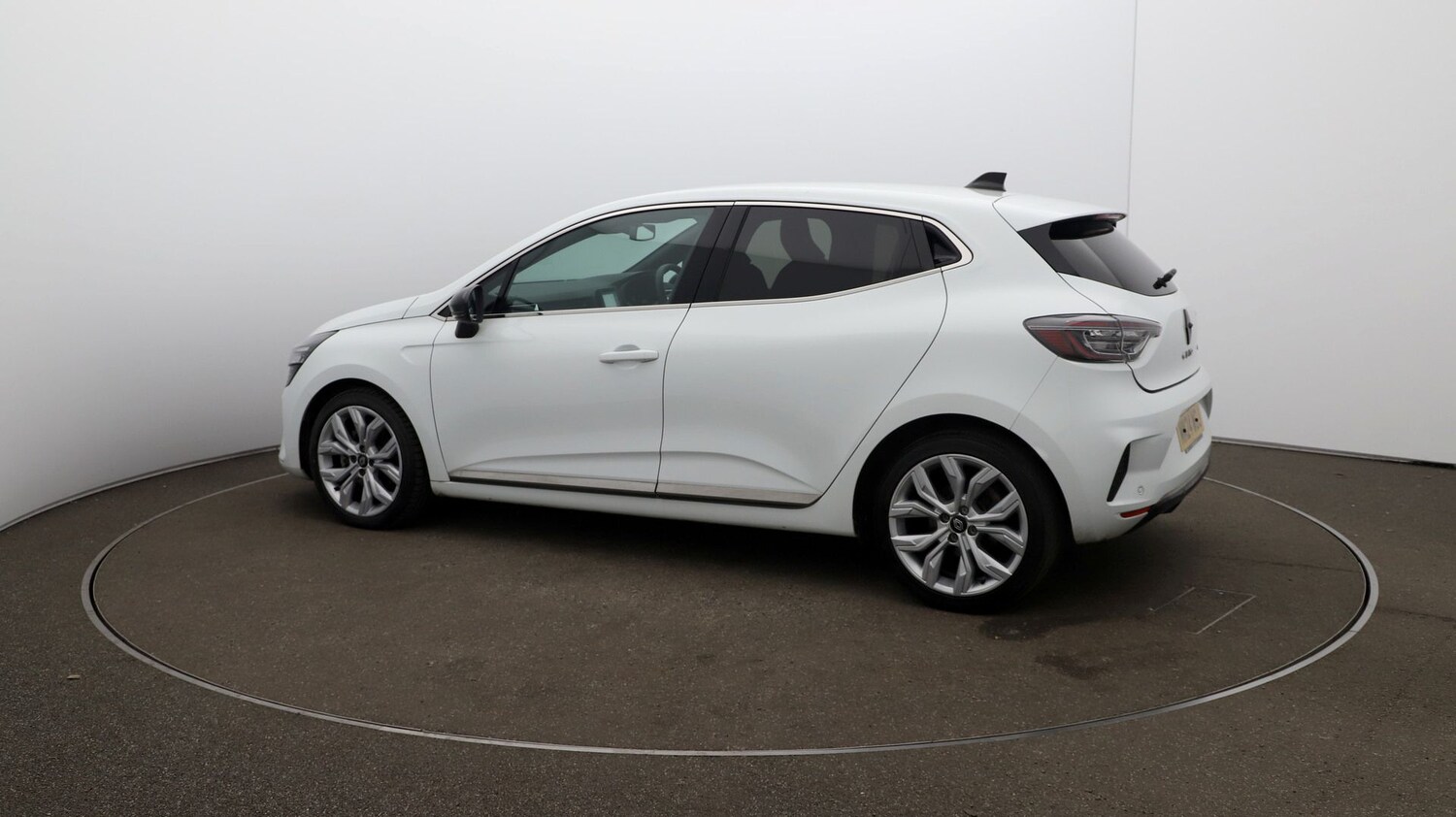 Used Renault Clio for sale - 76811214: Photo 39