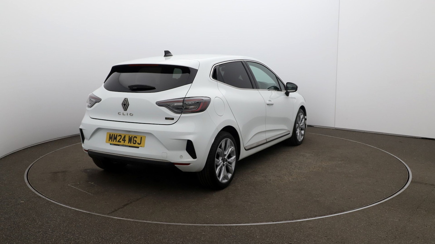 Used Renault Clio for sale - 76811214: Photo 47