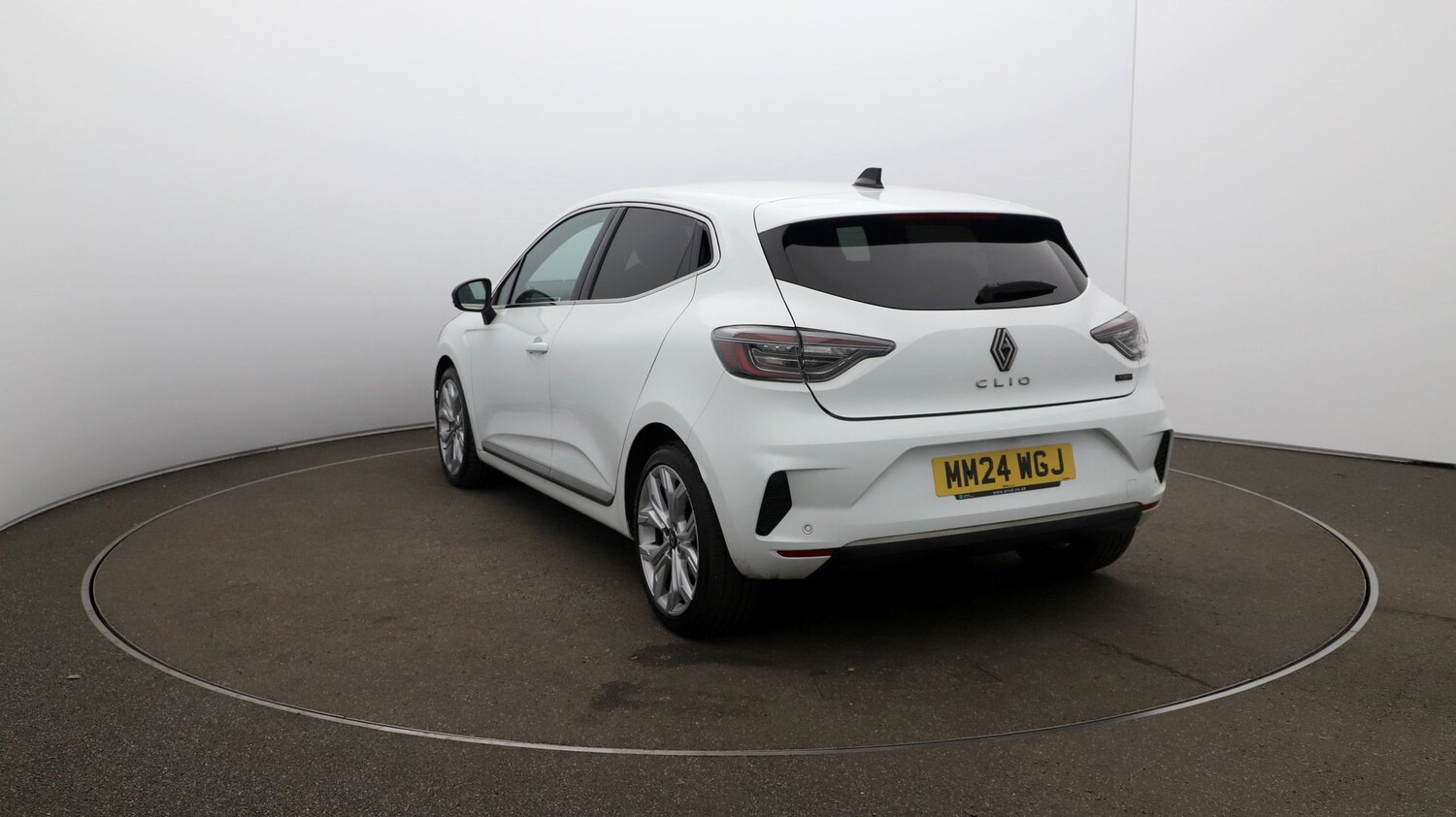 Used Renault Clio for sale - 76811214: Photo 53
