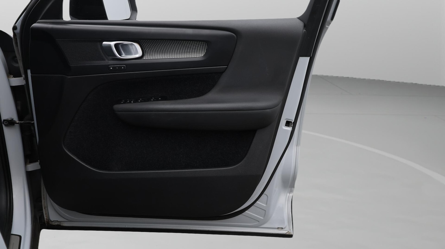 Used Volvo XC40 2020 for sale - 76388209: Photo 16