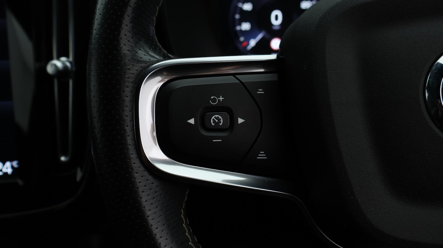 Used Volvo XC40 2020 for sale - 76388209: Photo 23