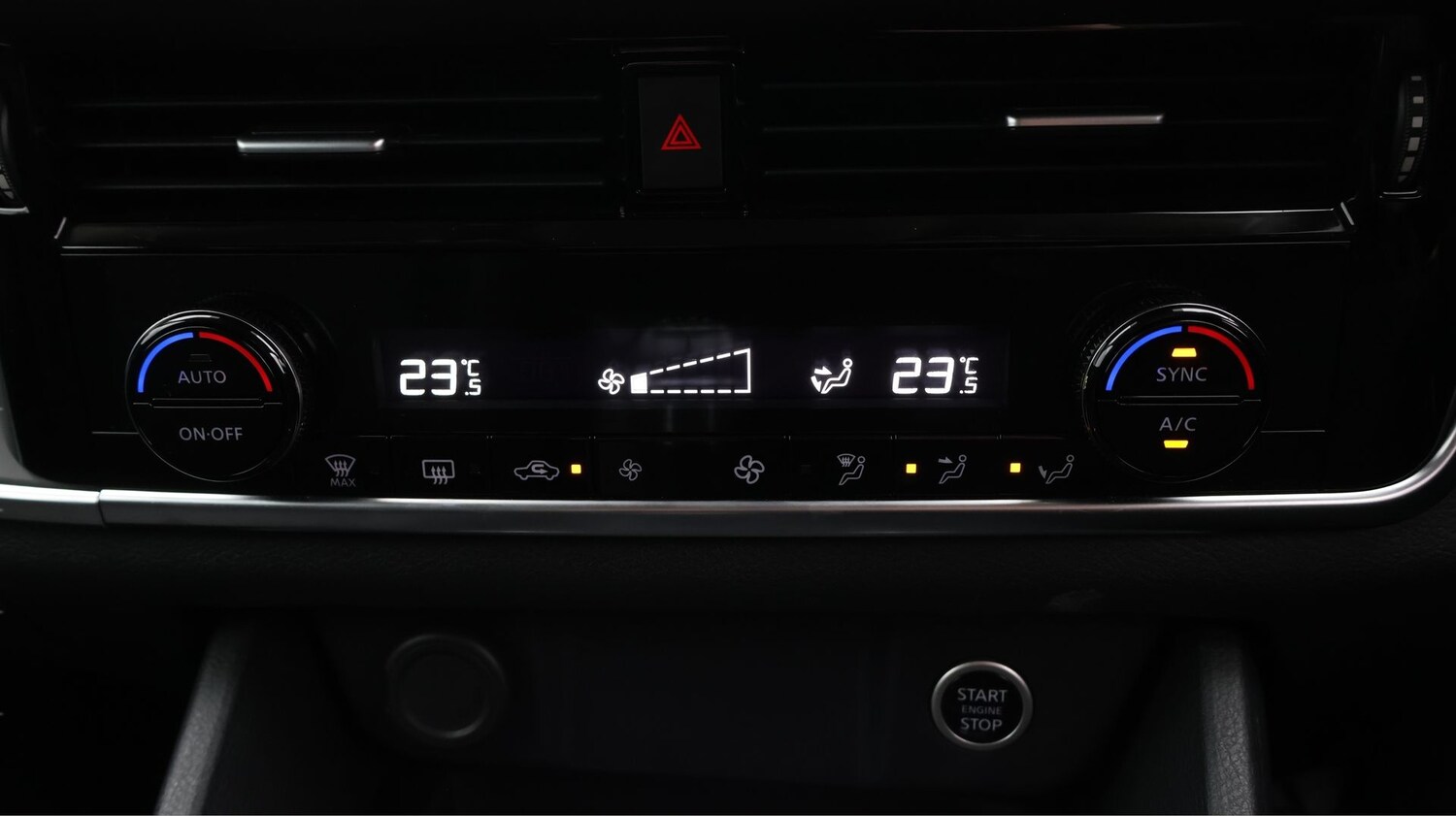 Used Nissan Qashqai 2024 for sale - 77877223: Photo 12