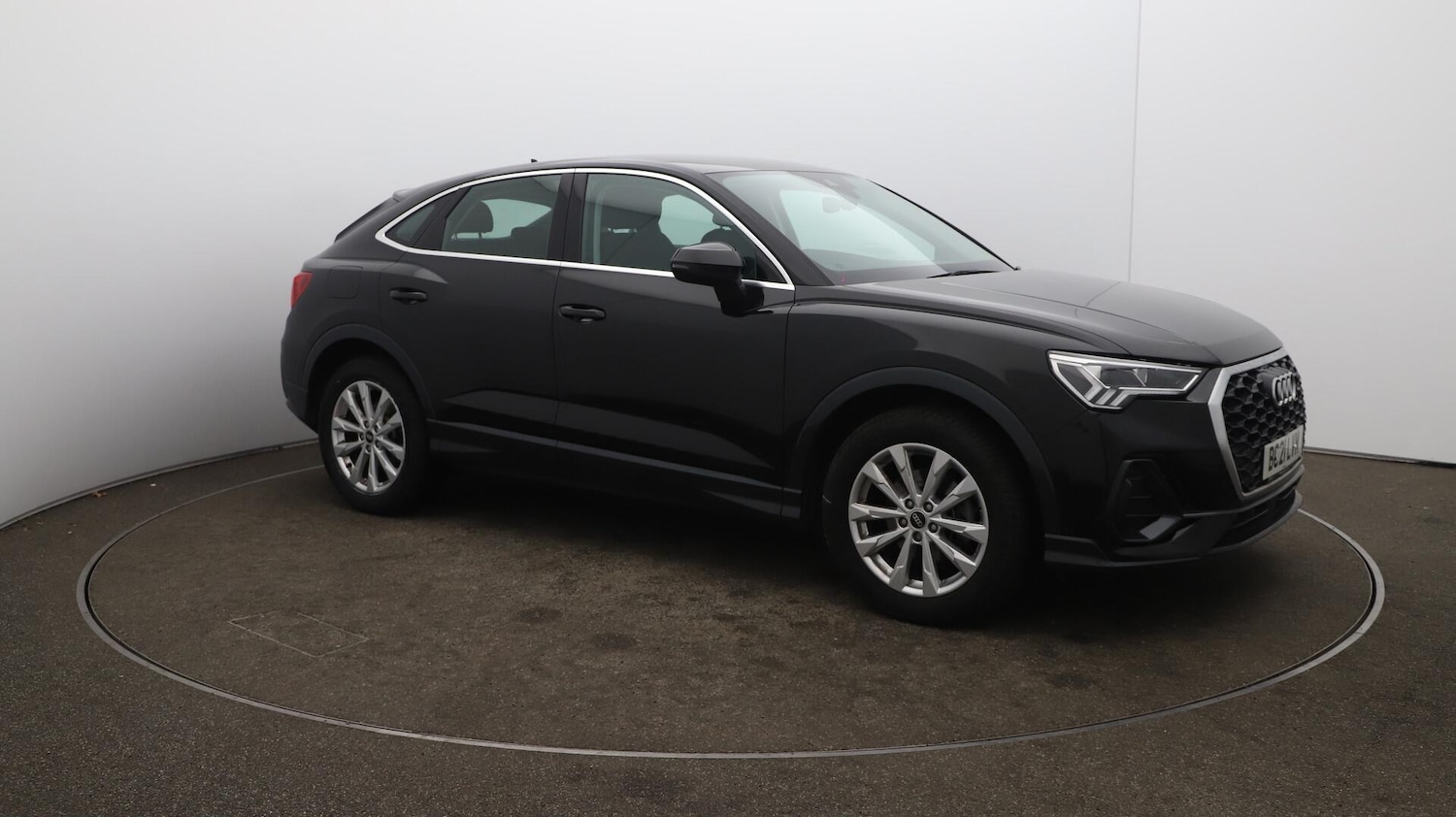 Used Audi Q3 2021 for sale - 76174826: Photo 45