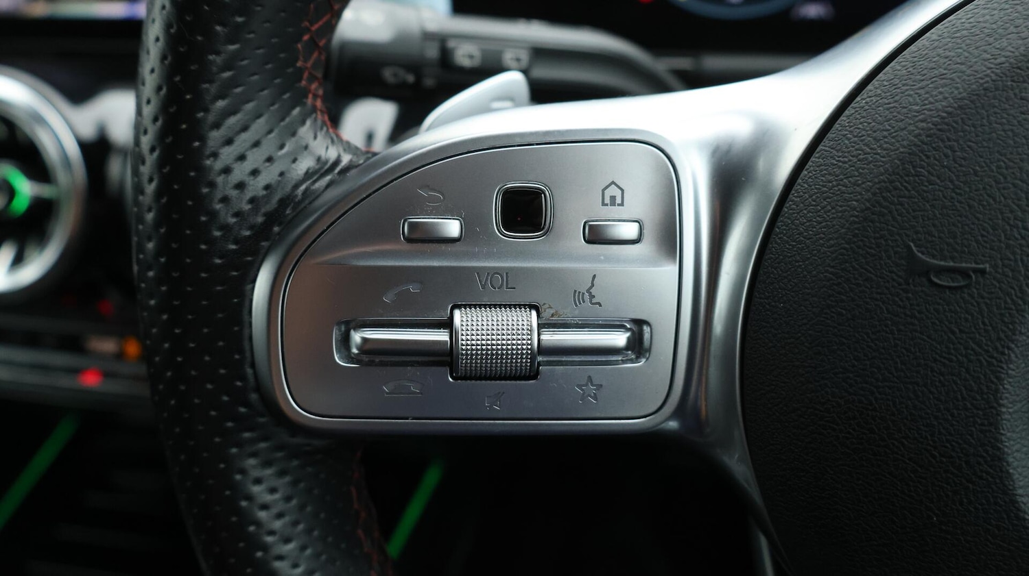 Used Mercedes-Benz GLA 2022 for sale - 76084874: Photo 39