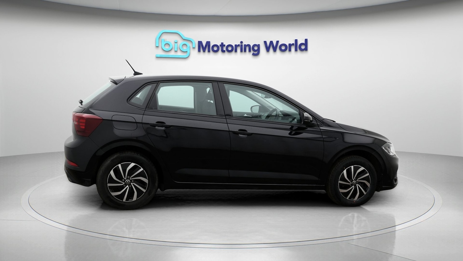 Used Volkswagen Polo 2024 for sale - 77649788: Photo 8