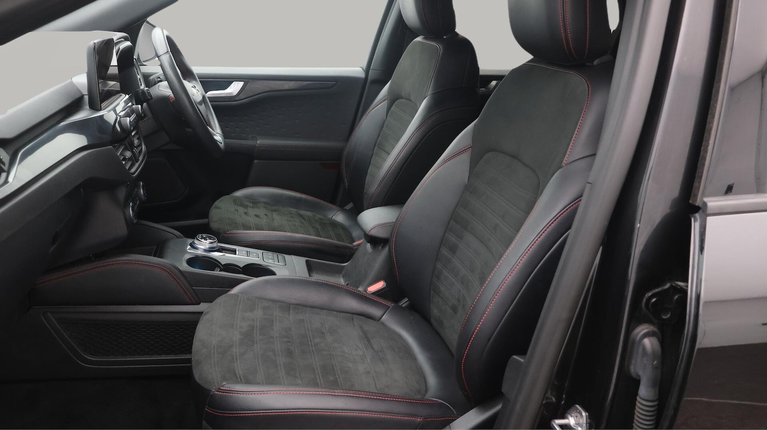 Used Ford Kuga 2020 for sale - 76360383: Photo 15