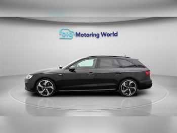 Used Audi A4 2022 for sale - 78239611: Photo