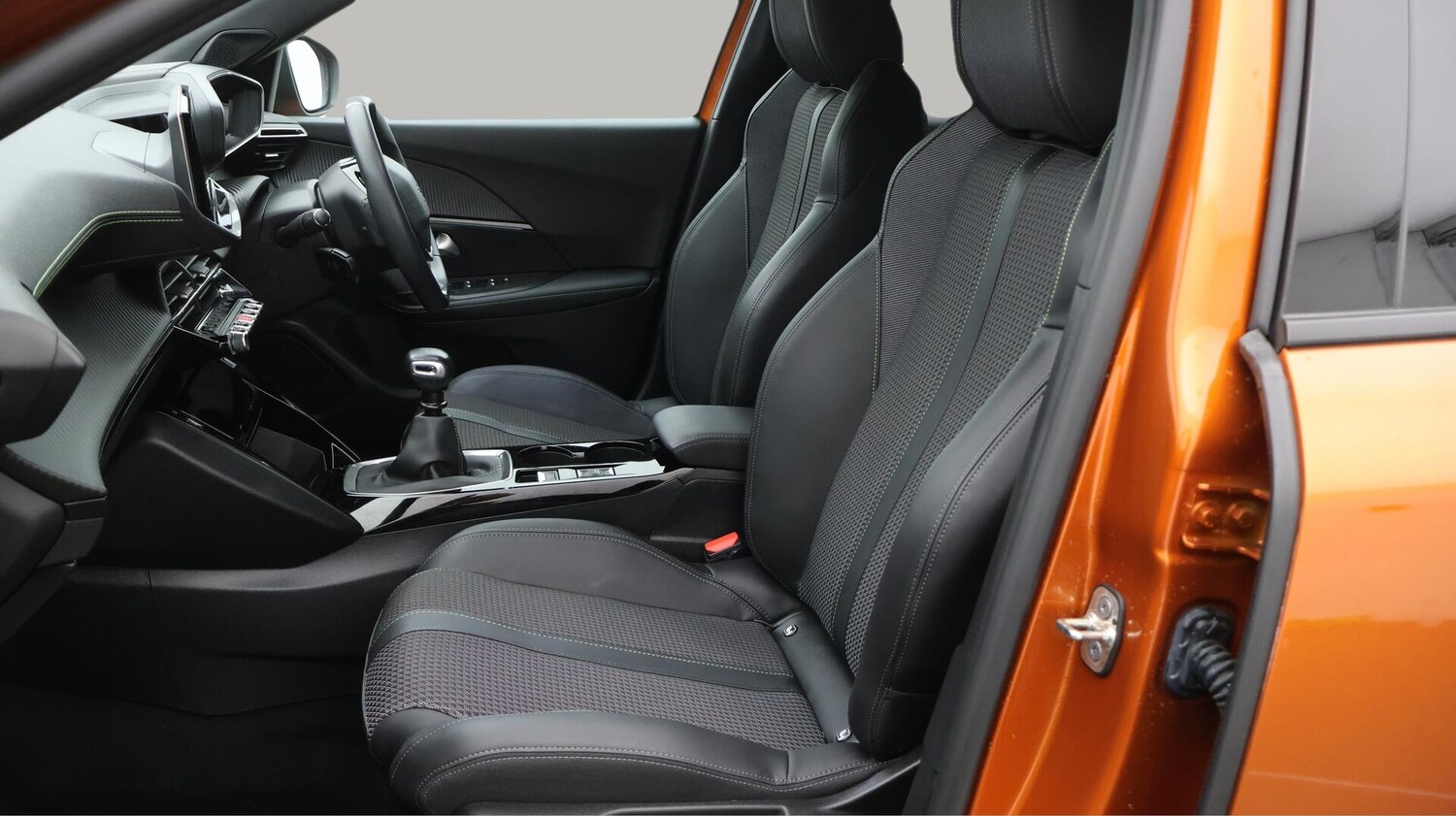 Used Peugeot 2008 2022 for sale - 75915048: Photo 15