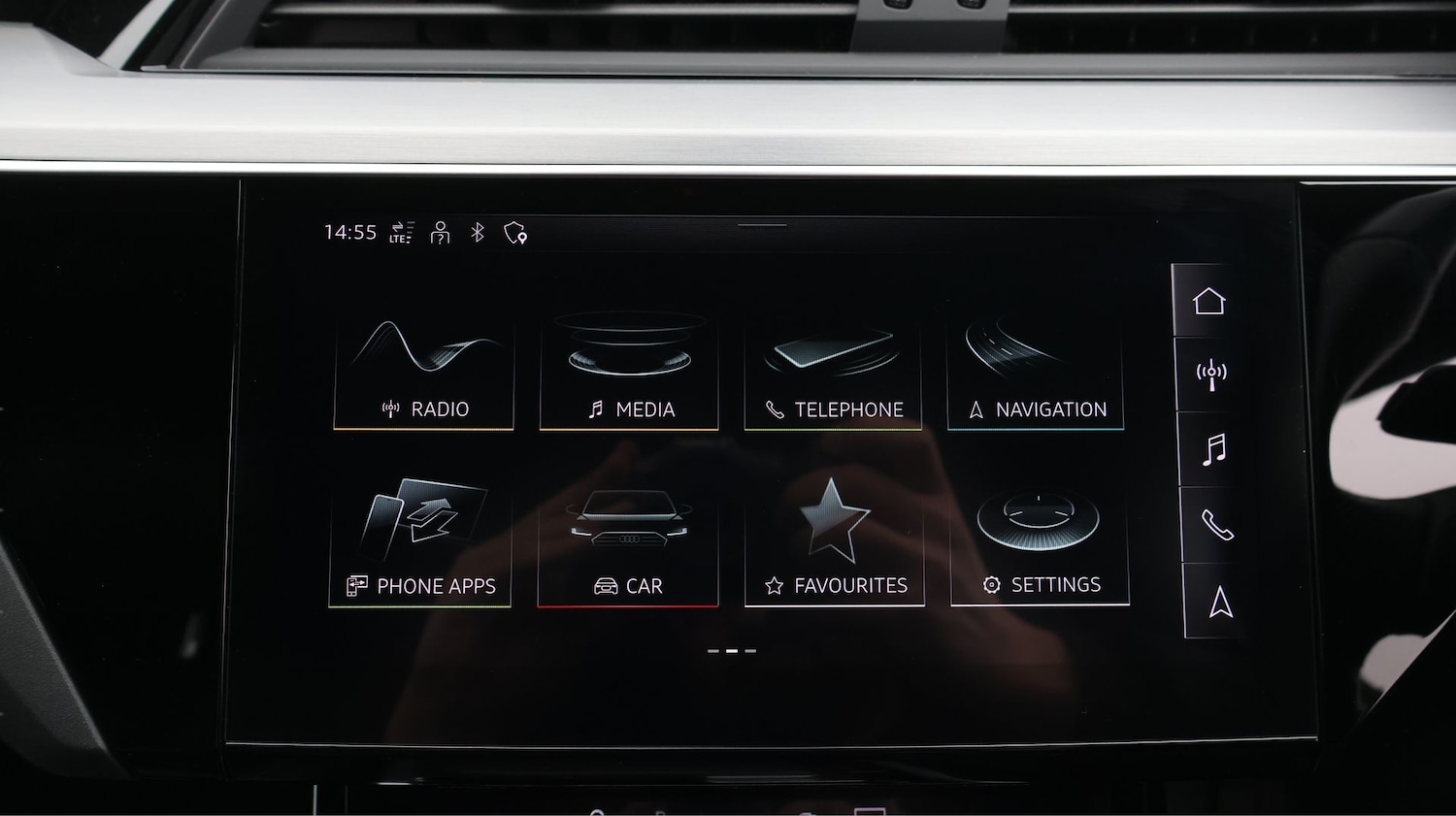 Used Audi e-tron 2022 for sale - 77373151: Photo 11