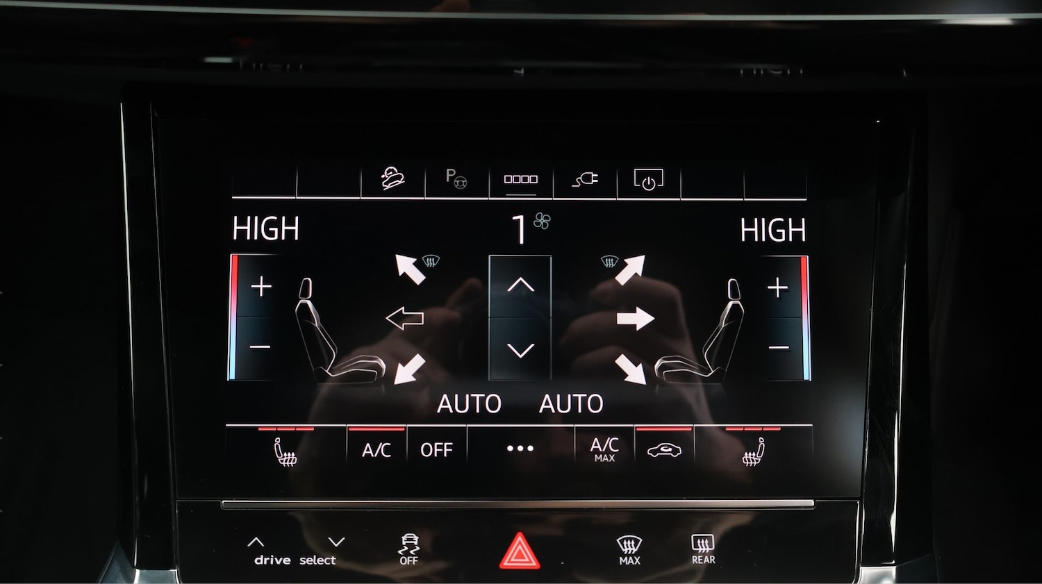 Used Audi e-tron 2022 for sale - 77373151: Photo 12