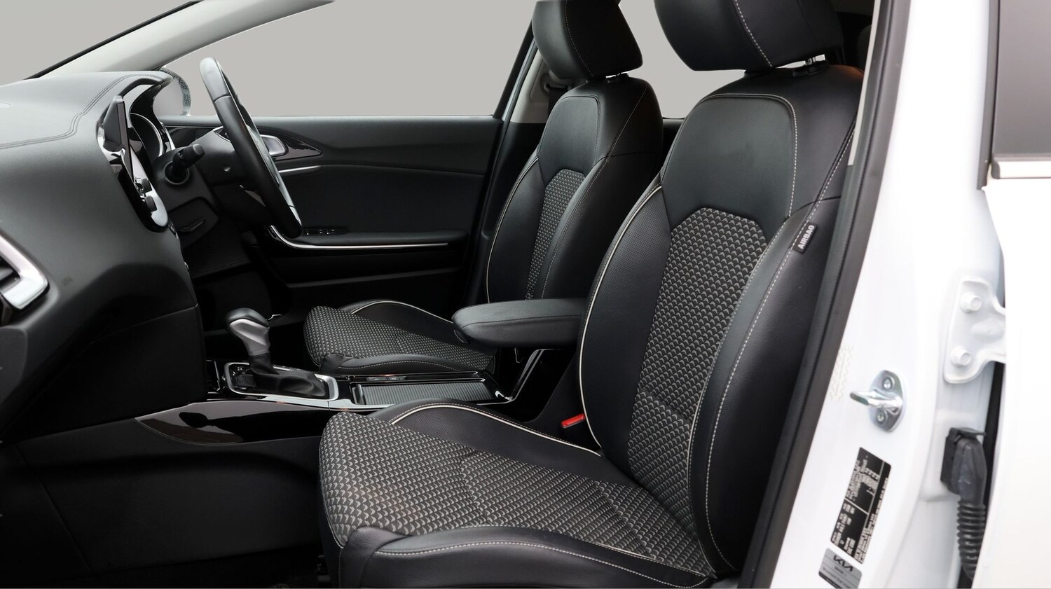 Used Kia Ceed for sale - 77871825: Photo 14