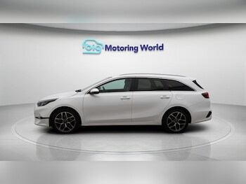 Used Kia Ceed 2023 for sale - 77871825: Photo