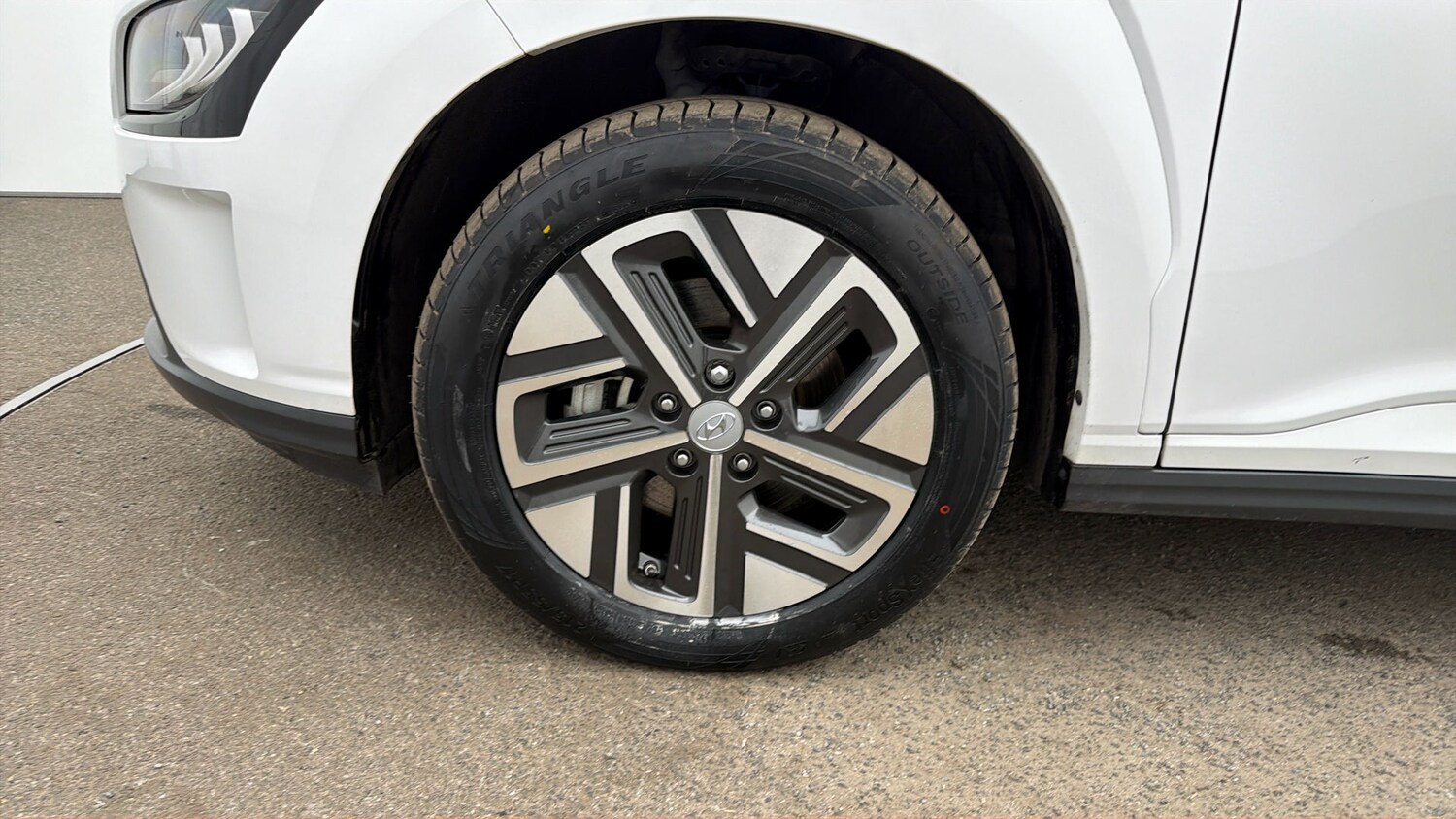 Used Hyundai KONA 2022 for sale - 77848533: Photo 17