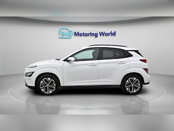 Used Hyundai KONA 2022 for sale - 77848533: Photo