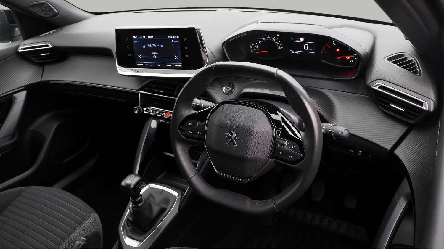 Used Peugeot 2008 2023 for sale - 77717298: Photo 9