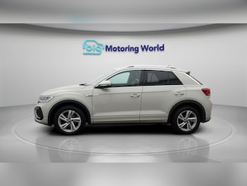 Used Volkswagen T-Roc 2022 for sale - 77517364: Photo