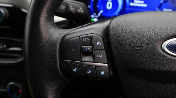 Used Ford Kuga 2021 for sale - 76306570: Photo 23