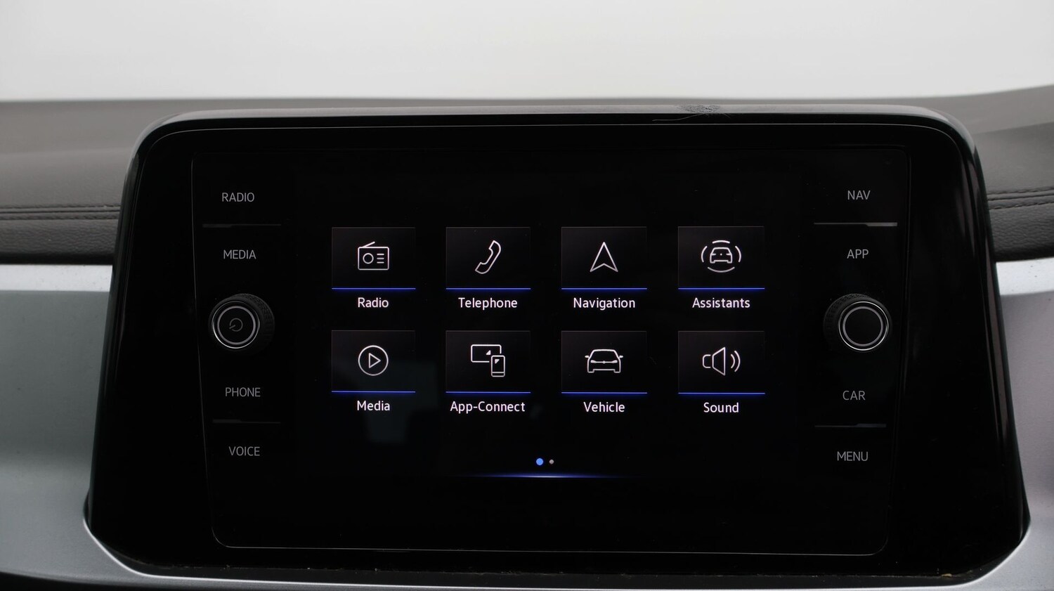 Used Volkswagen T-Roc for sale - 77247202: Photo 11