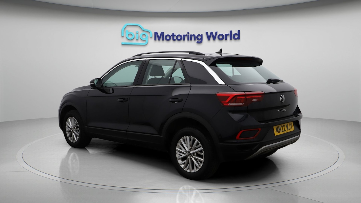 Used Volkswagen T-Roc for sale - 77247202: Photo 5