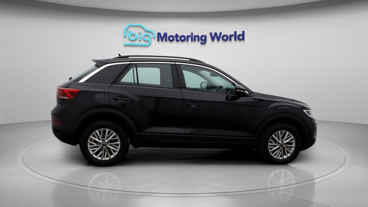 Used Volkswagen T-Roc for sale - 77247202: Photo 8