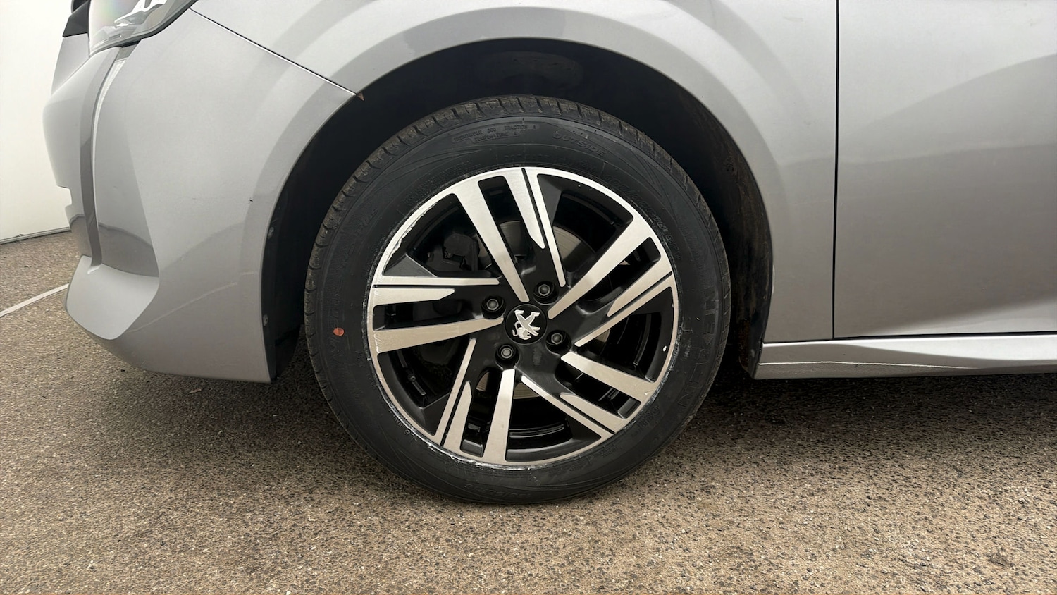 Used Peugeot 208 for sale - 78106090: Photo 17