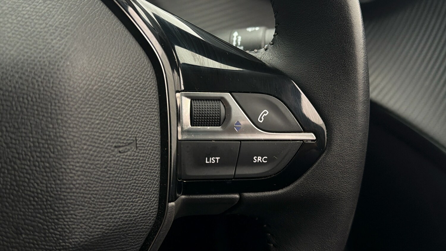 Used Peugeot 208 for sale - 78106090: Photo 23