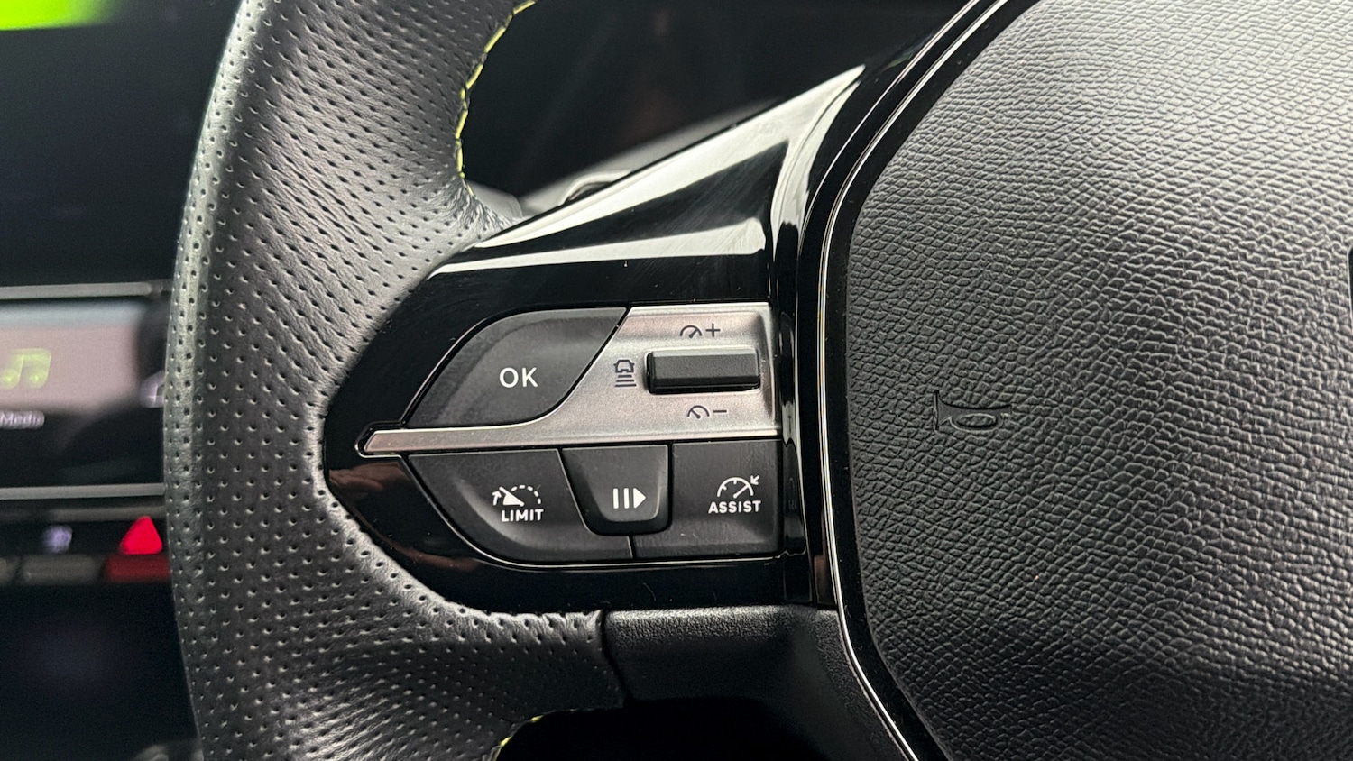 Used Peugeot 408 2024 for sale - 77963018: Photo 23