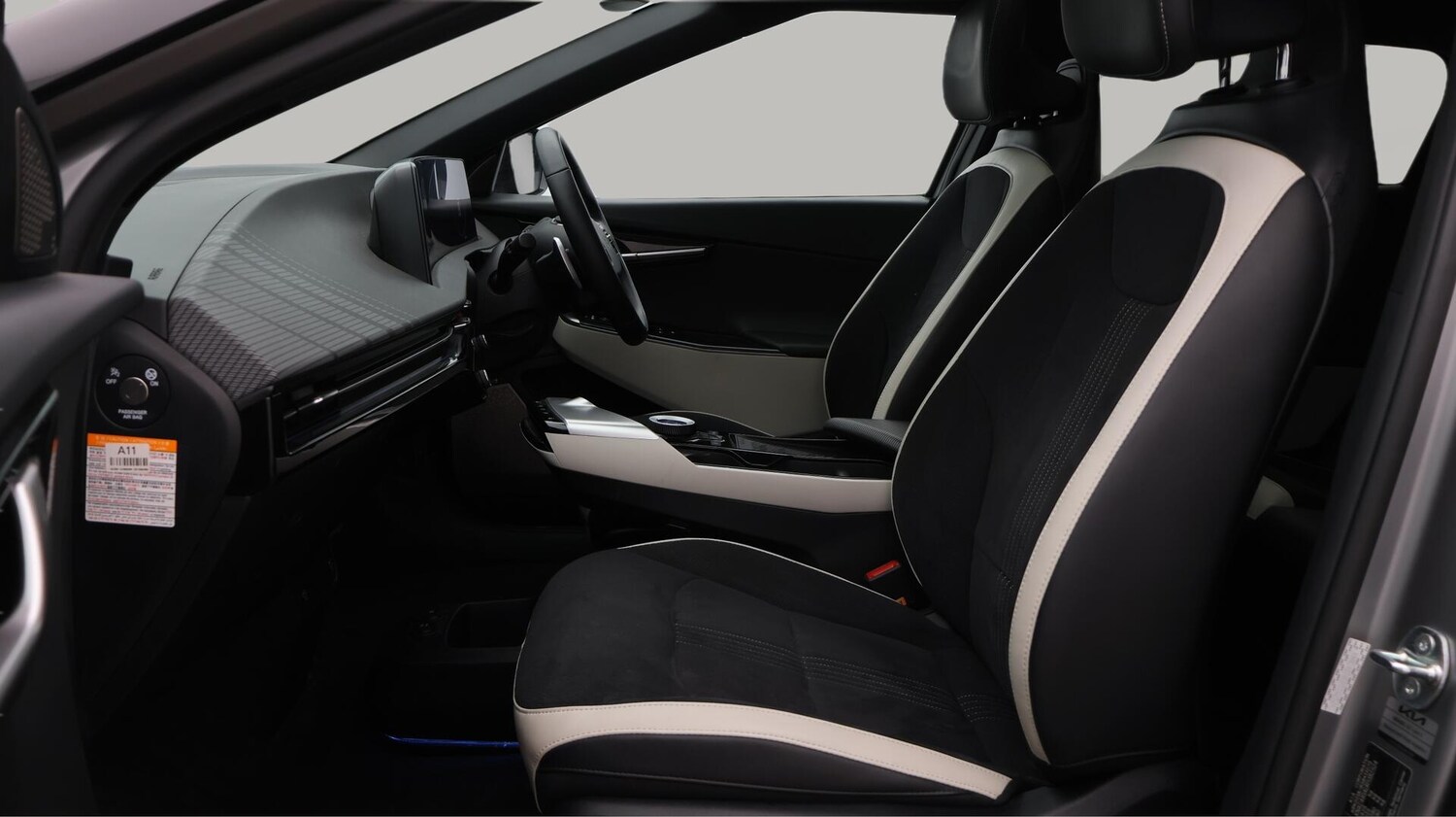 Used Kia EV6 2024 for sale - 76646188: Photo 15