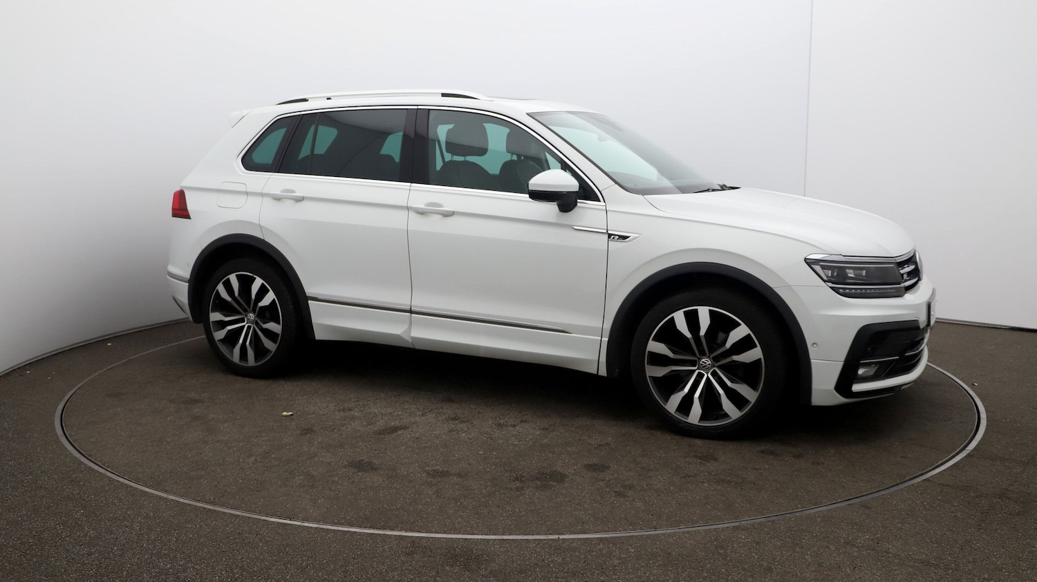 Used Volkswagen Tiguan for sale - 76810810: Photo 42