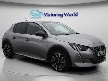 Peugeot - 208