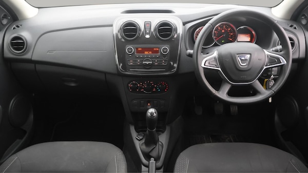 Used Dacia Sandero 2018 for sale - 76306159: Photo 14