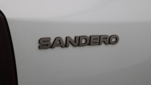 Used Dacia Sandero 2018 for sale - 76306159: Photo 21