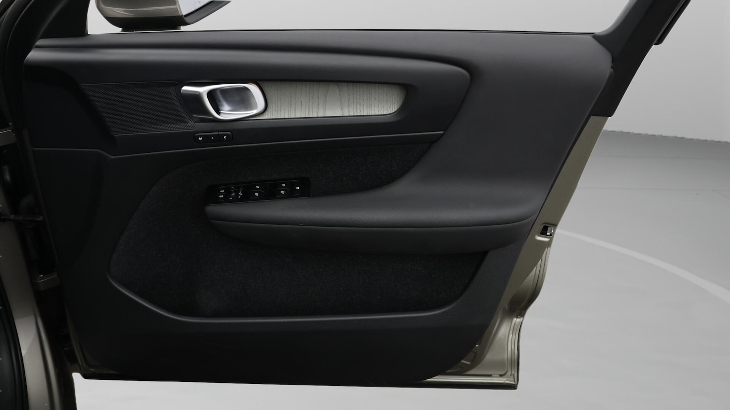 Used Volvo XC40 2021 for sale - 76512592: Photo 16