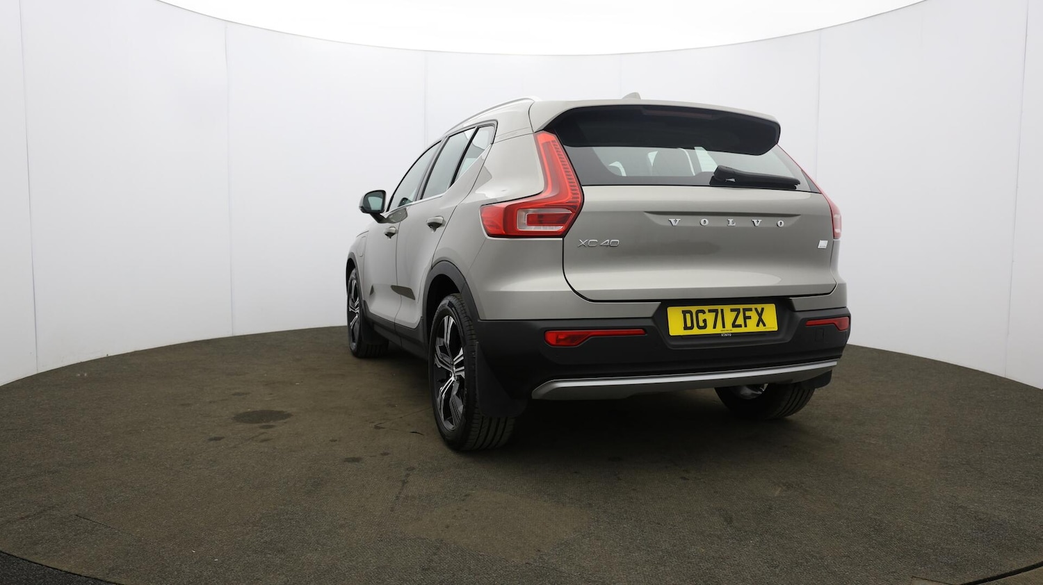 Used Volvo XC40 2021 for sale - 76512592: Photo 35