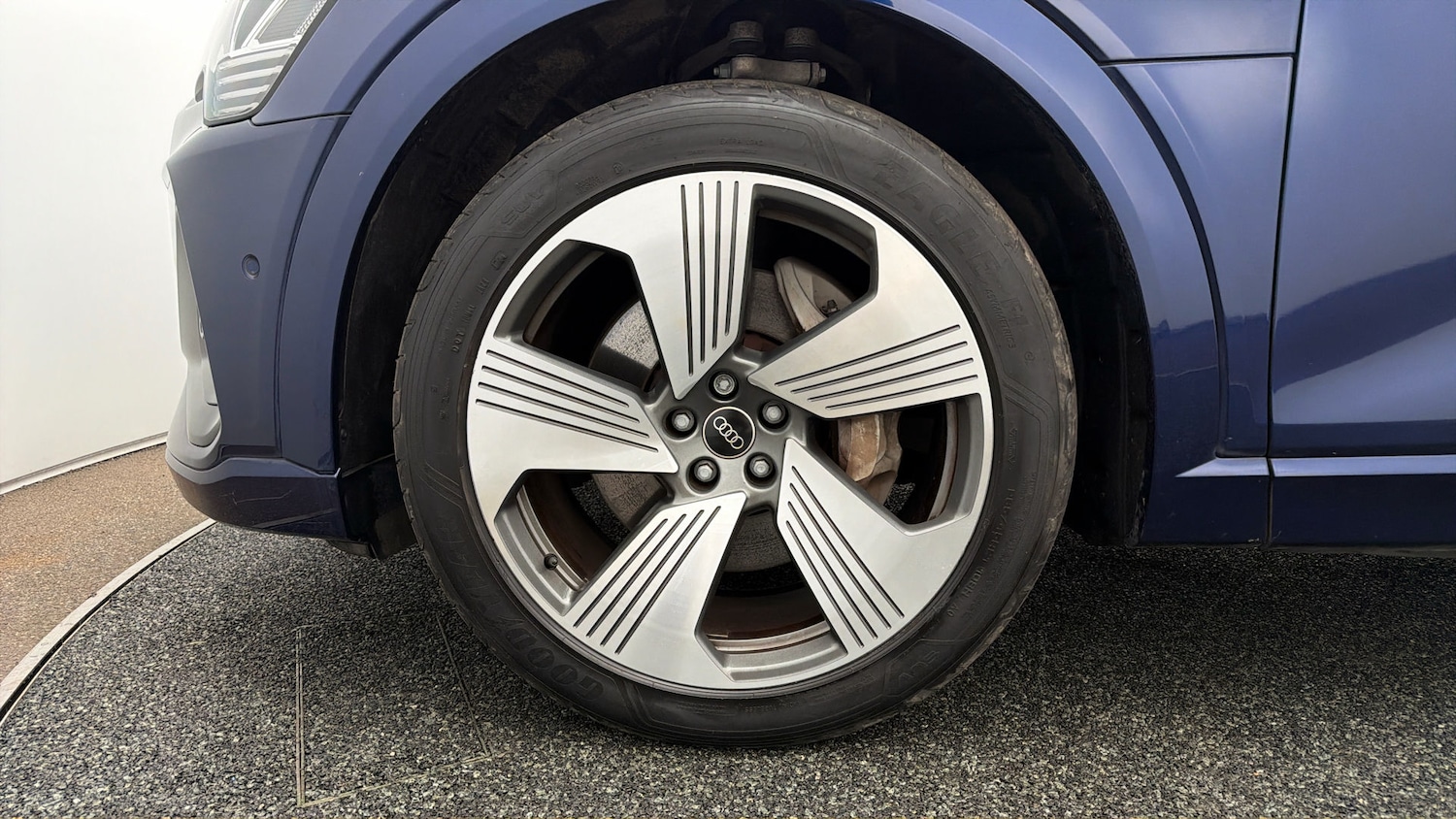 Used Audi e-tron 2022 for sale - 78197384: Photo 17