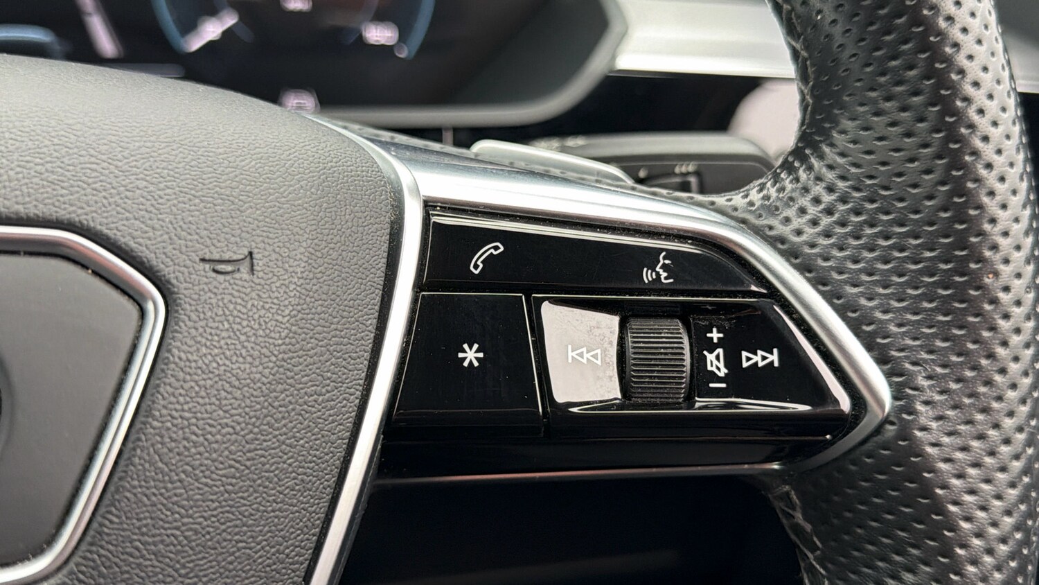 Used Audi e-tron 2022 for sale - 78197384: Photo 24