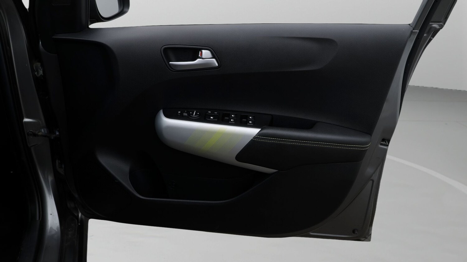 Used Kia Picanto 2022 for sale - 77368038: Photo 15