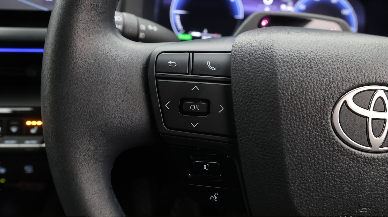 Used Toyota C-HR 2024 for sale - 77593218: Photo 21