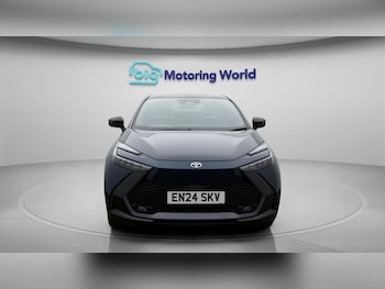Used Toyota C-HR 2024 for sale - 77593218: Photo