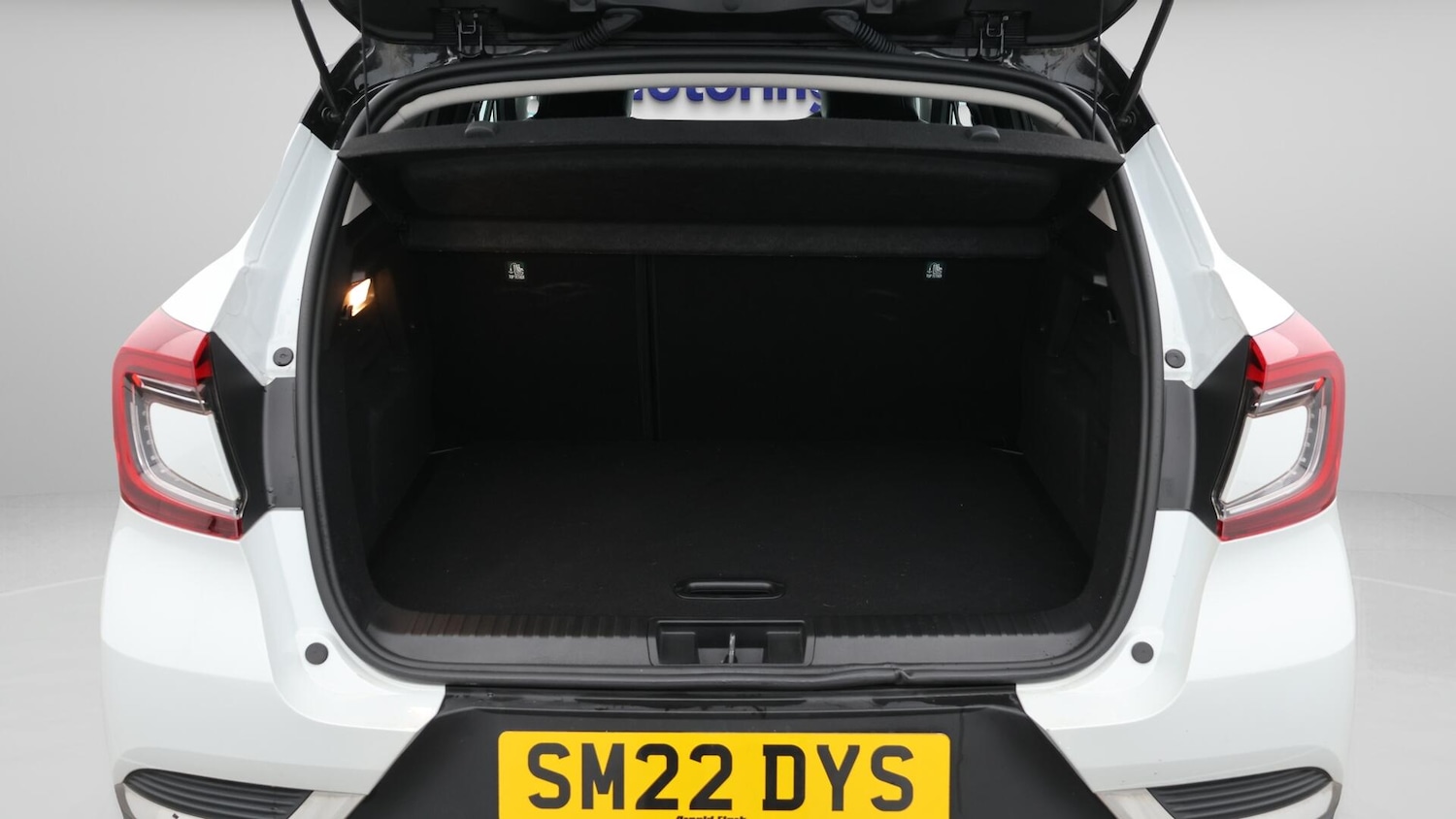 Used Renault Captur 2022 for sale - 76071970: Photo 18