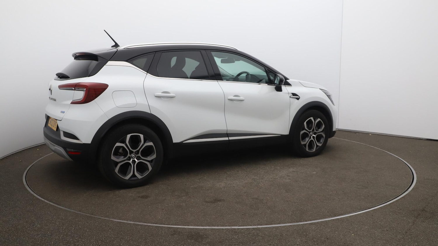 Used Renault Captur 2022 for sale - 76071970: Photo 52