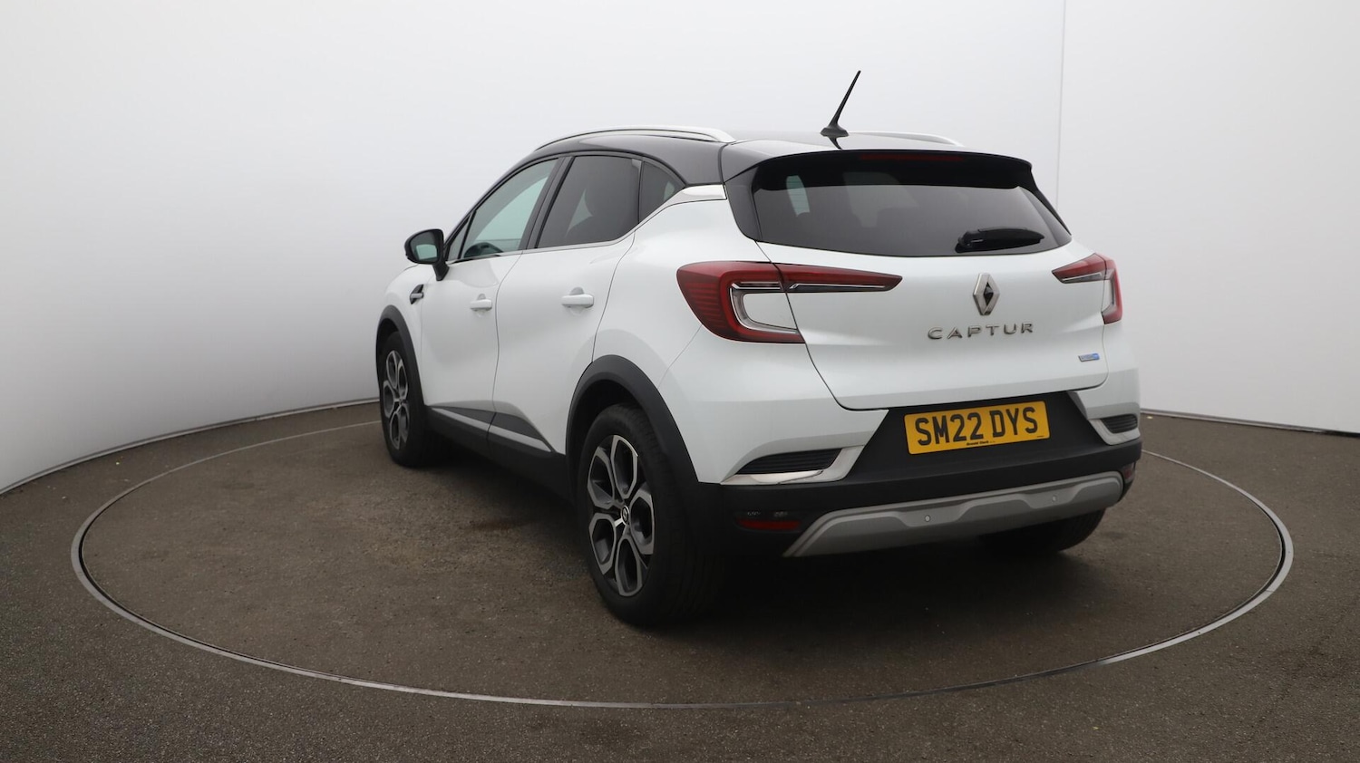 Used Renault Captur 2022 for sale - 76071970: Photo 61
