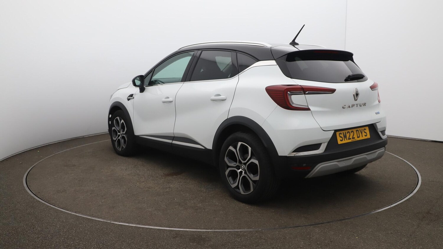 Used Renault Captur 2022 for sale - 76071970: Photo 62