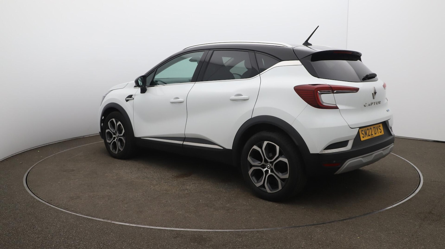 Used Renault Captur 2022 for sale - 76071970: Photo 63