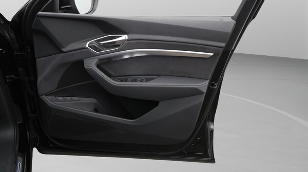 Used Audi e-tron 2022 for sale - 76259196: Photo 23