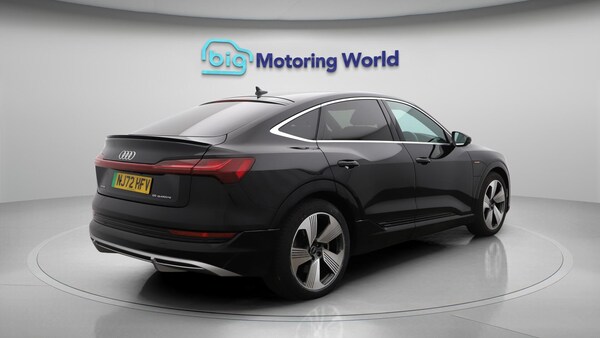 Used Audi e-tron 2022 for sale - 76259196: Photo 8
