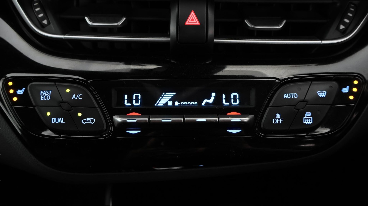 Used Toyota C-HR 2021 for sale - 76613277: Photo 13