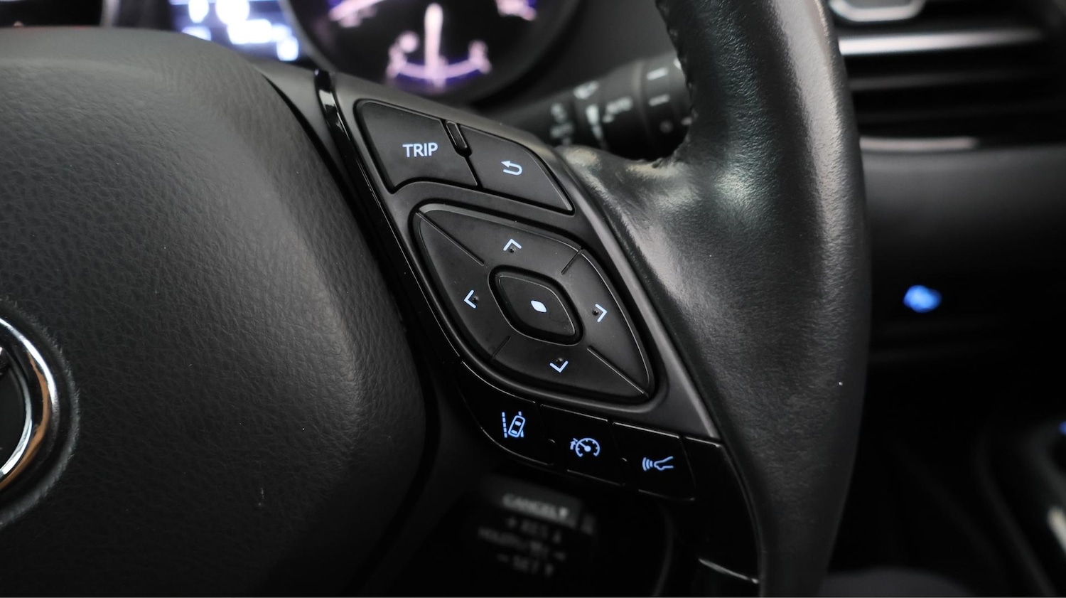 Used Toyota C-HR 2021 for sale - 76613277: Photo 25