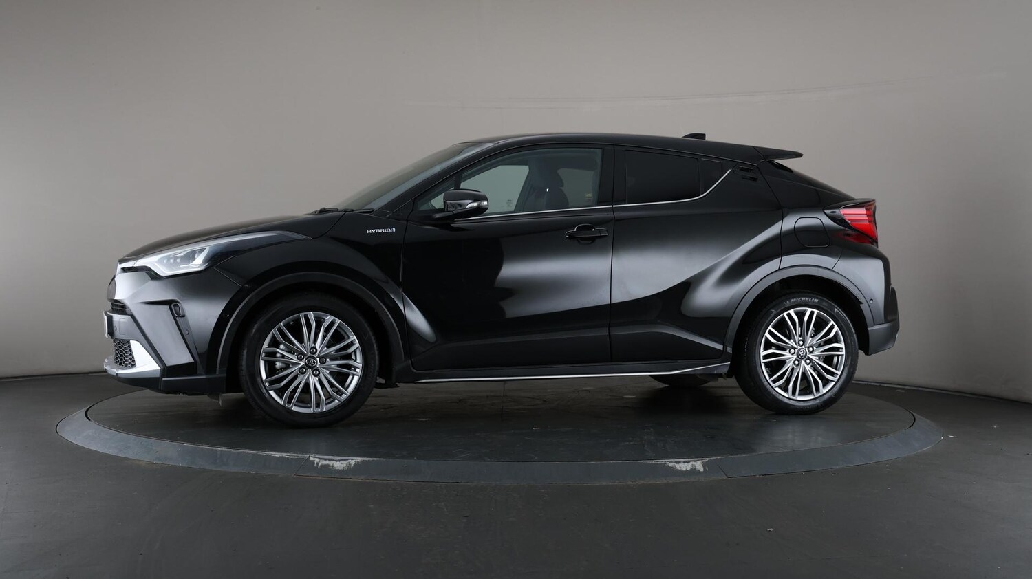 Used Toyota C-HR 2021 for sale - 76613277: Photo 40